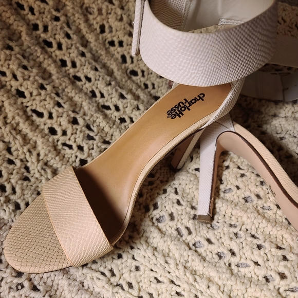 ANKLE STRAP HEELS SZ 8 - Picture 5 of 5